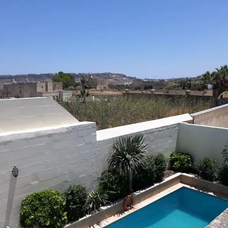 St Mary Farmhouse Nyaraló